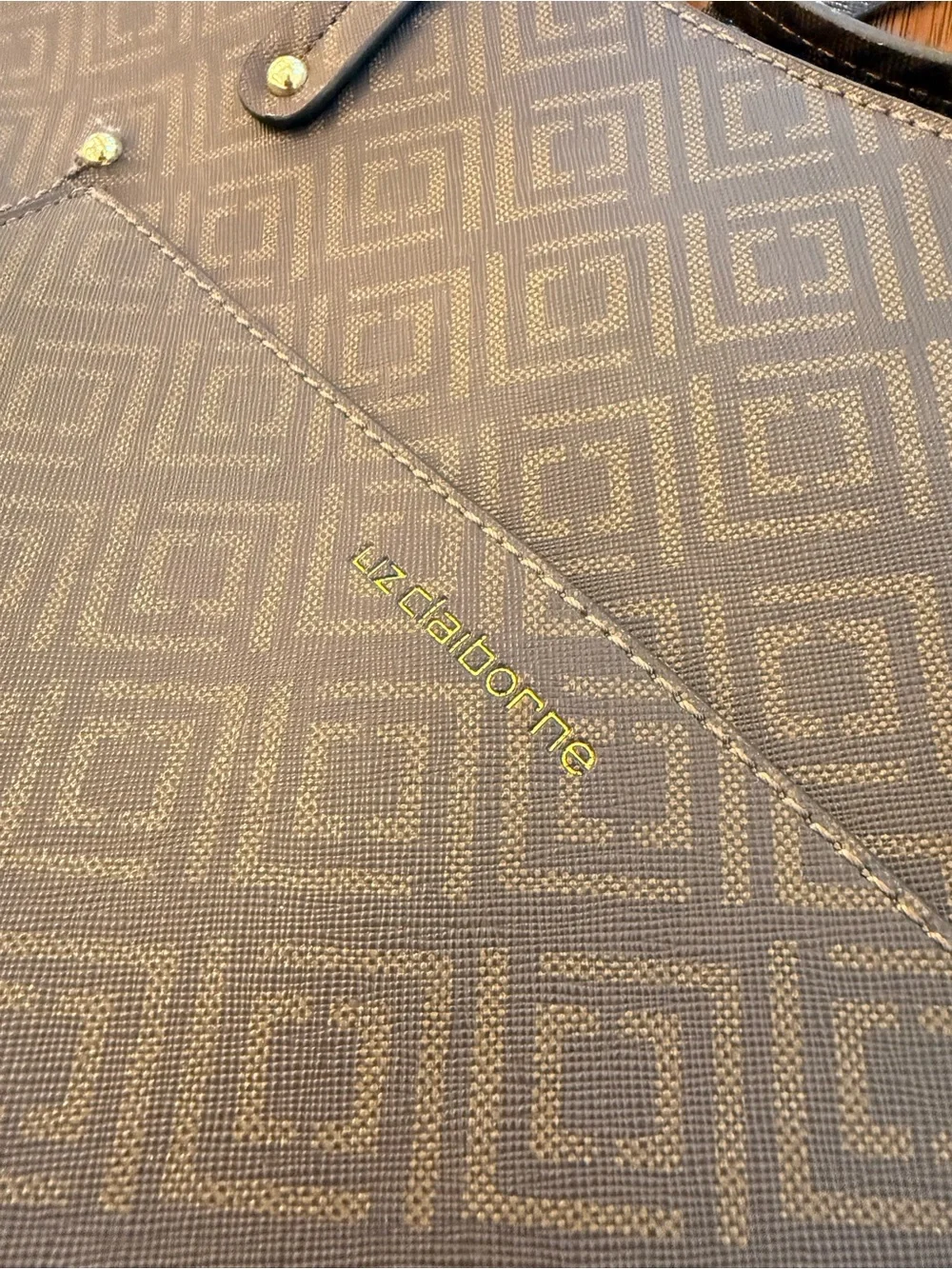 Liz Claiborne spacious tote